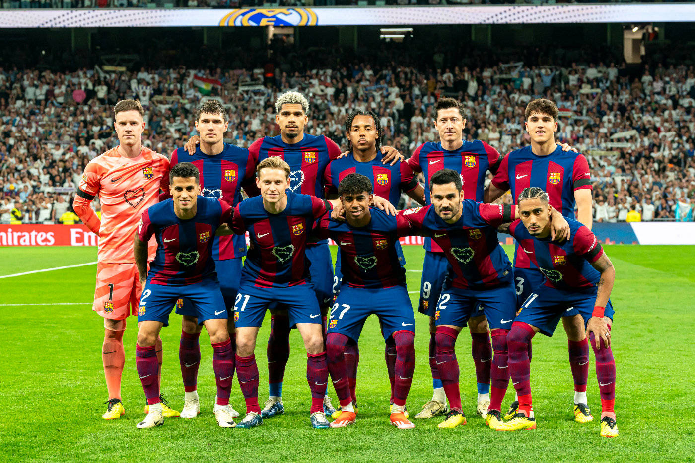 包含欧冠大门未关，多支球队投入双线作战的词条