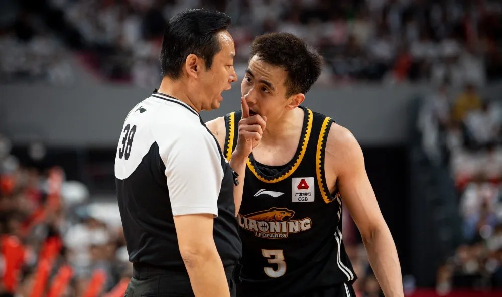 辽宁队逆袭吉林,成功占据优势 辽宁队逆袭吉林,成功占据优势