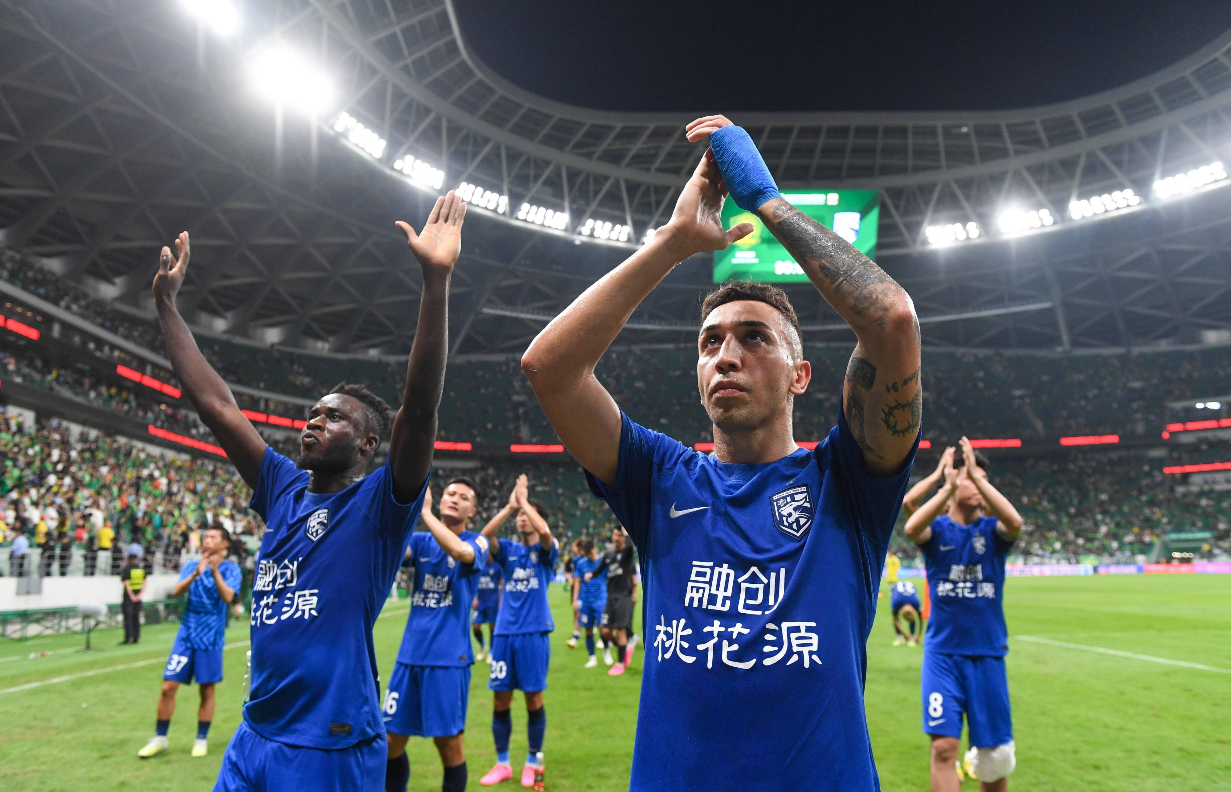 开云体育官网-包含卡昂遭遇重创，降级形势堪忧的词条