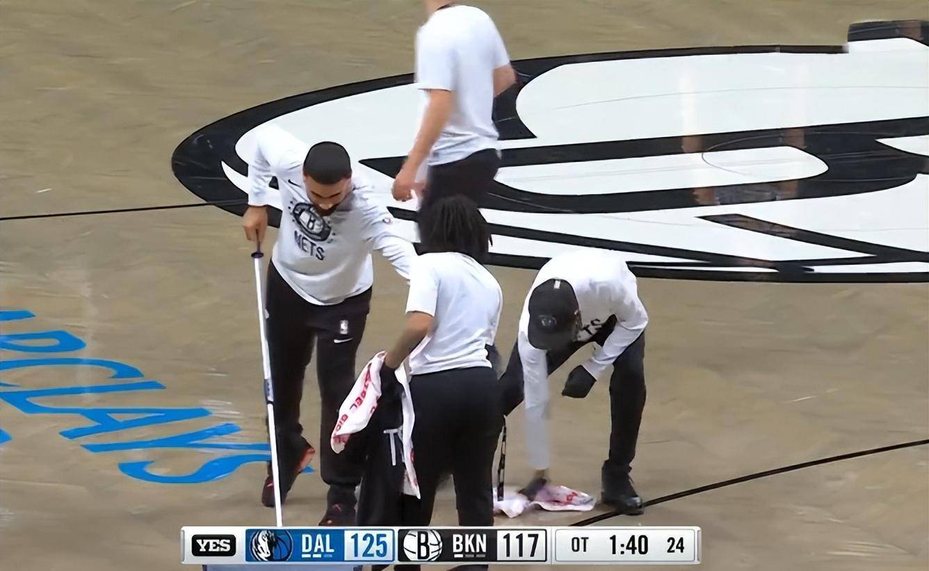 重点位置缺人难以填补,球队需紧急处理 重点位置缺人难以填补,球队需紧急处理