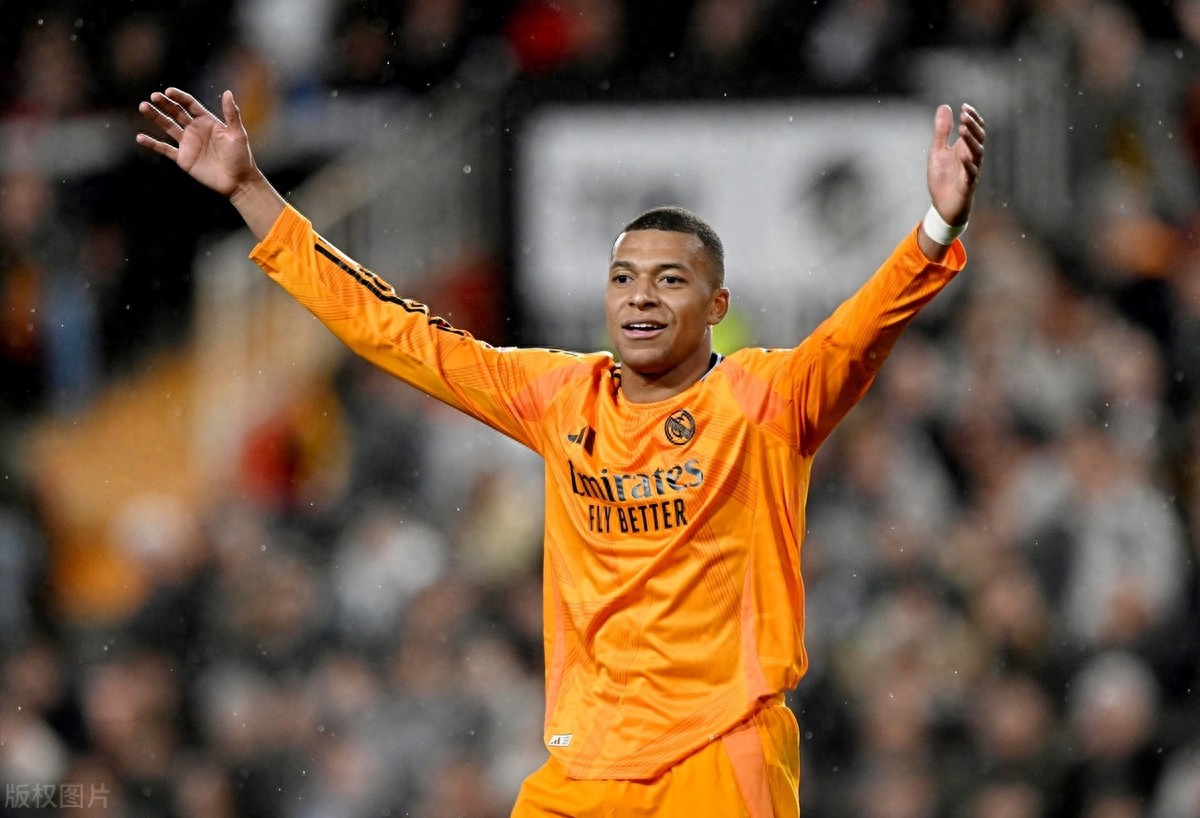 马赛球员表现稳定，为球队贡献关键进球