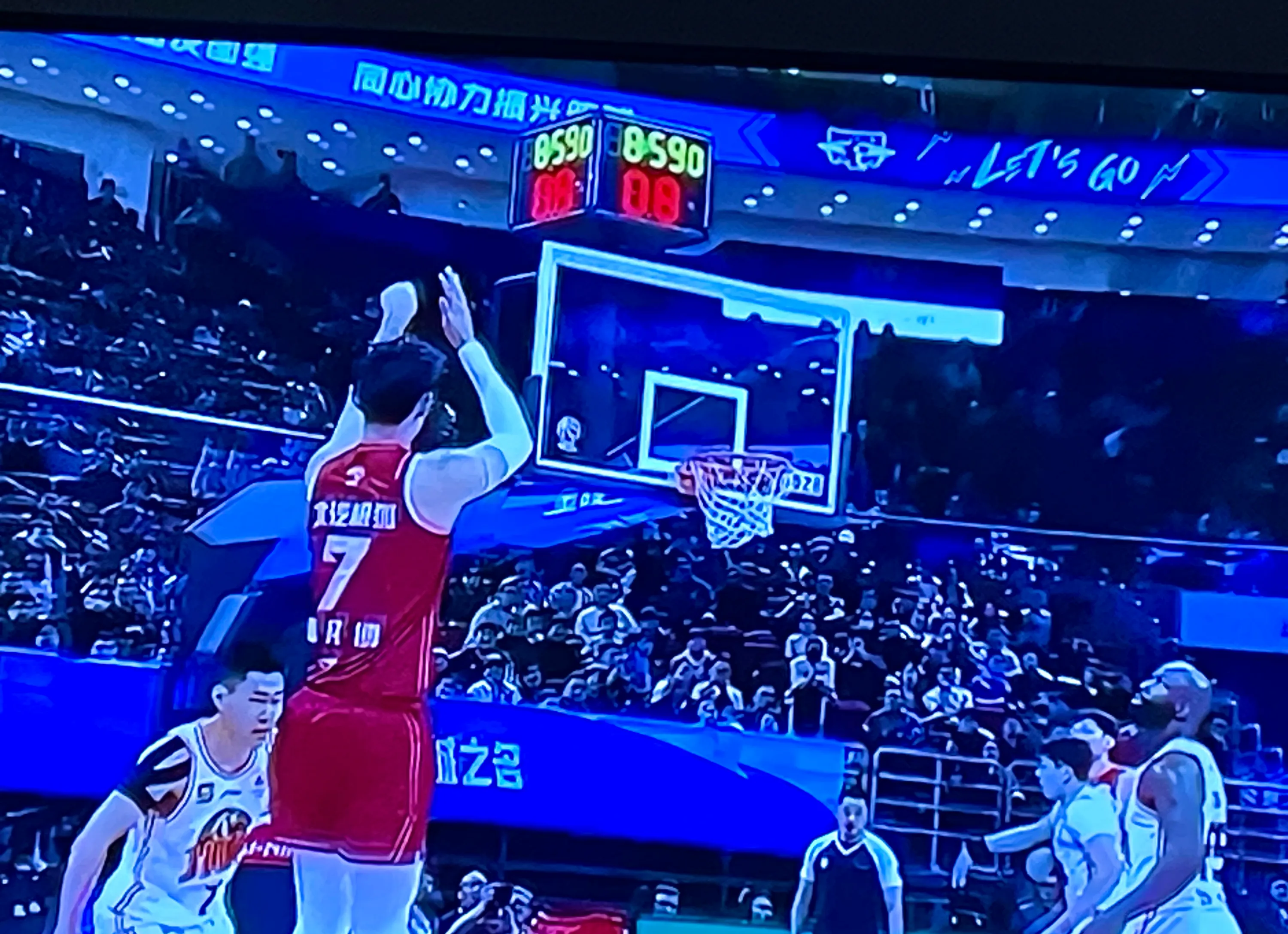 吉林客场力克青岛,实现四连胜连胜 吉林客场力克青岛,实现四连胜连胜