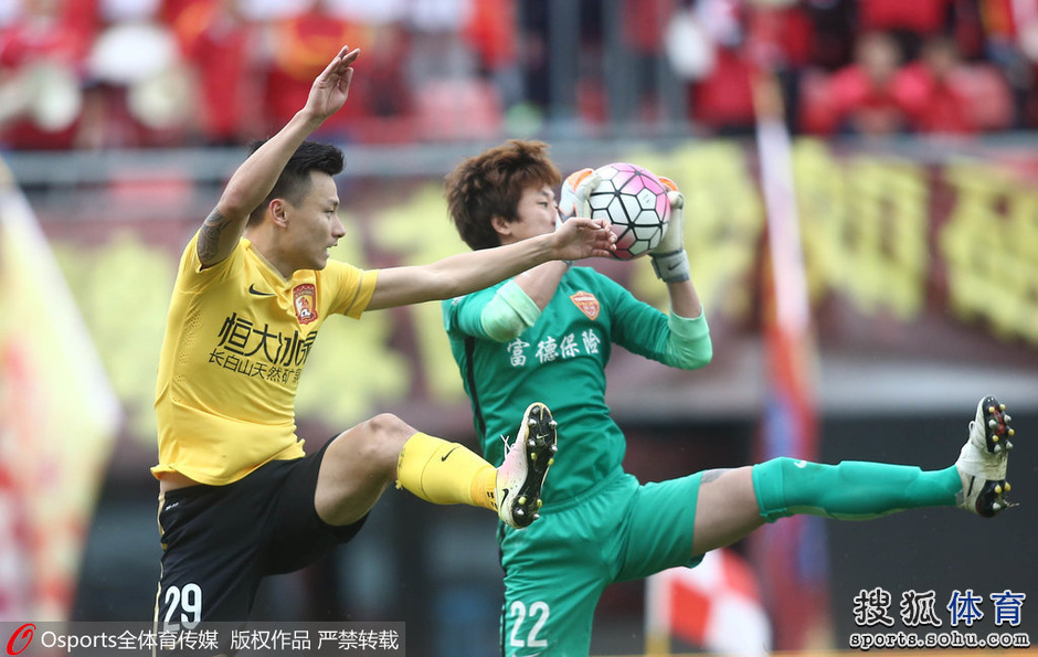 开云体育网页版-关于上港逆转富德，稳定联赛排名，争夺冠军席位的信息