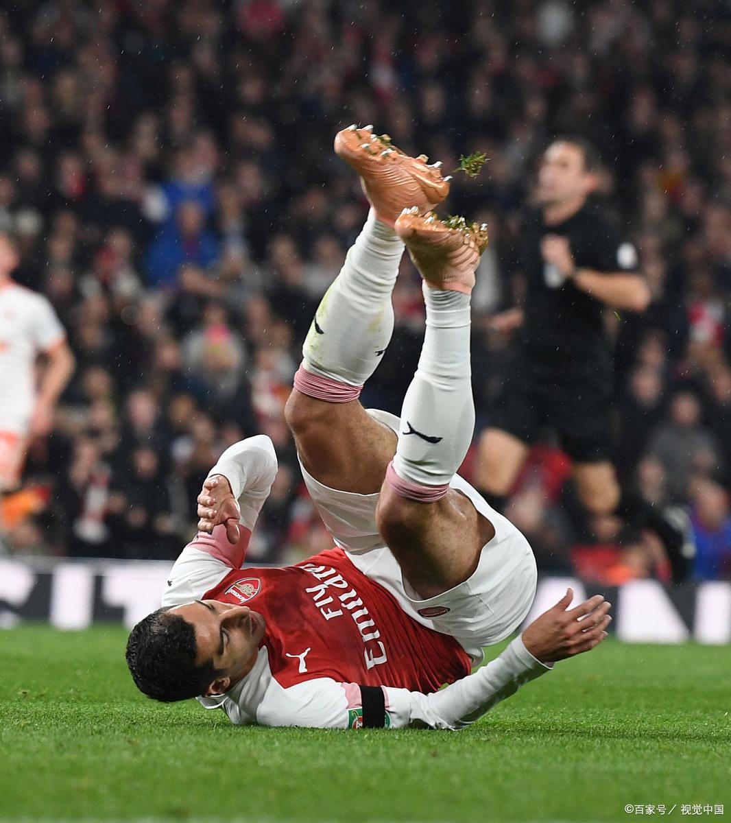 关于阿森纳憾负狼队，客场依旧无法取胜的信息