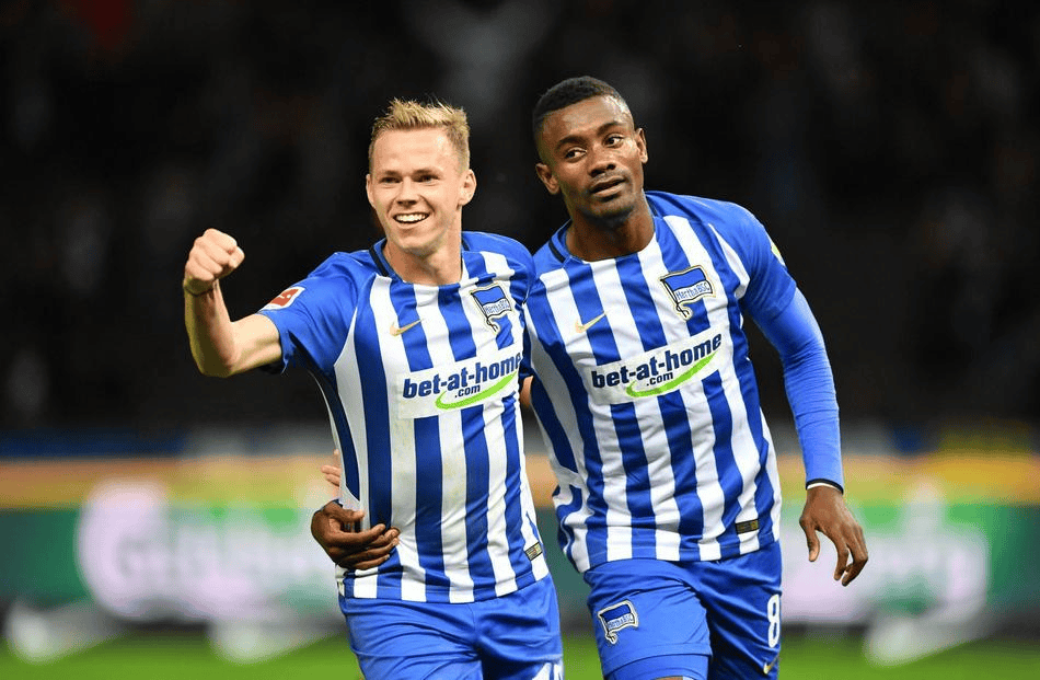 柏林赫塔主场不敌对手,遭遇联赛连败 柏林赫塔主场不敌对手,遭遇联赛连败