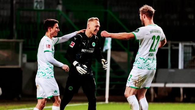 开云体育亚洲官网-沙尔克主教练高层调整，力求扭转颓势的简单介绍