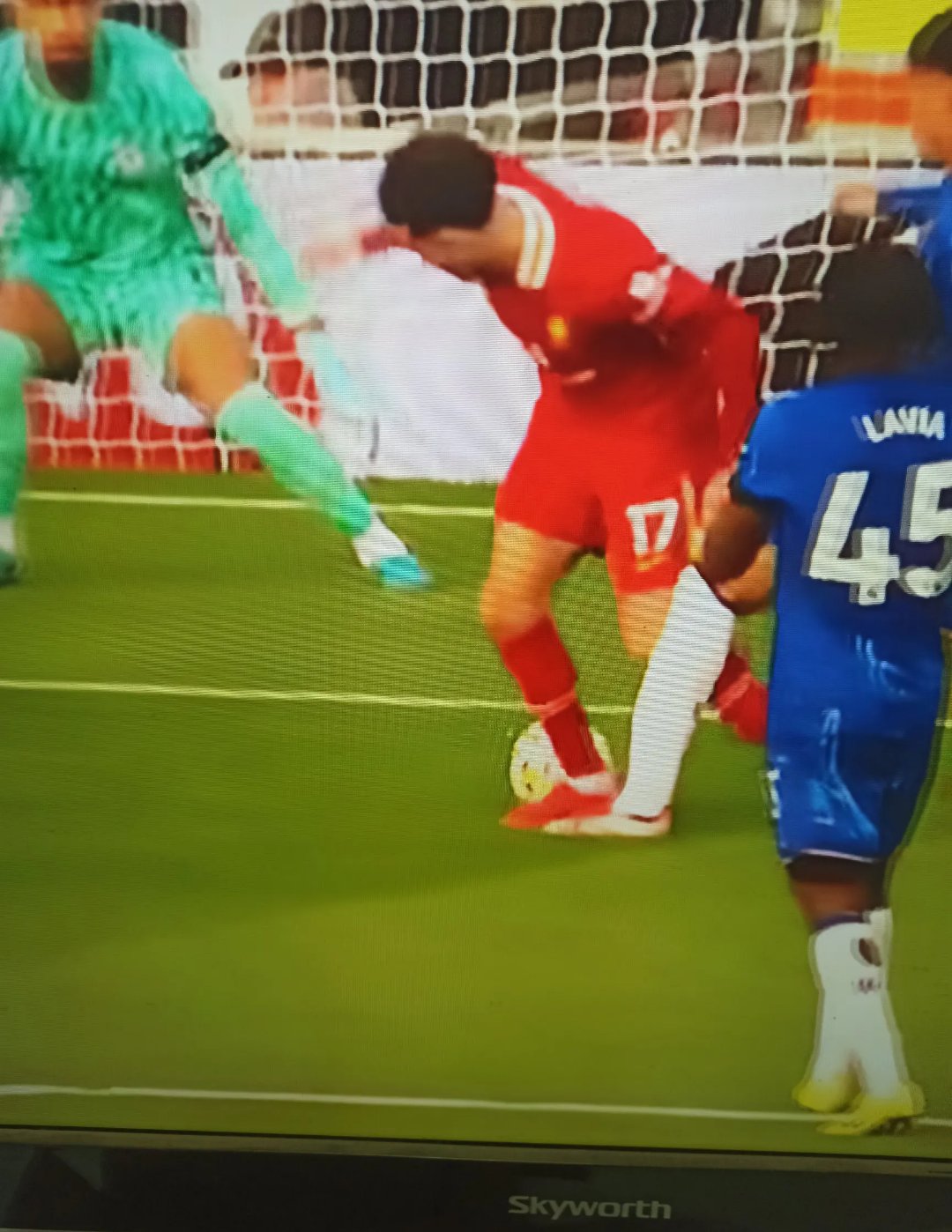 关于利物浦客场逆转纽卡斯尔,领跑榜首位置的信息 关于利物浦客场逆转纽卡斯尔,领跑榜首位置的信息