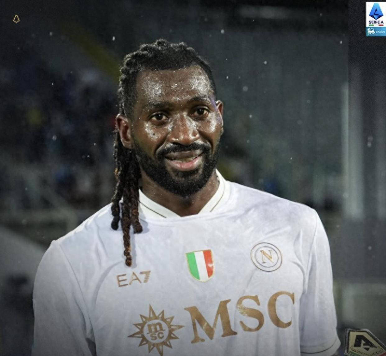 那不勒斯客场战胜曼联的顽强抗击的简单介绍 那不勒斯客场战胜曼联的顽强抗击的简单介绍