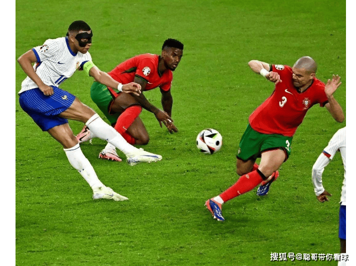 开云体育在线登录-西班牙队与法国队在热身赛上交锋