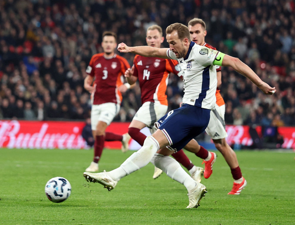 包含实力抢眼!欧洲预赛佳绩成色的词条 包含实力抢眼!欧洲预赛佳绩成色的词条