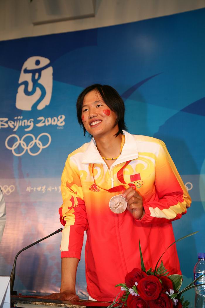 立陶宛代表队展现实力，勇夺多项奖牌